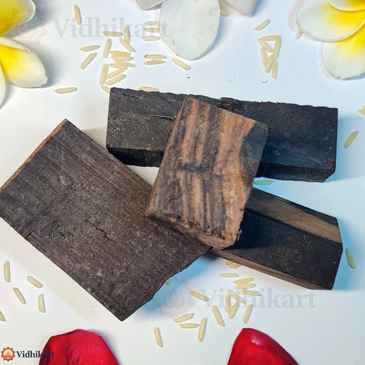 Agarwood (Oudh/Agaru) – Natural Aromatic Wood for Puja & Traditional Rituals